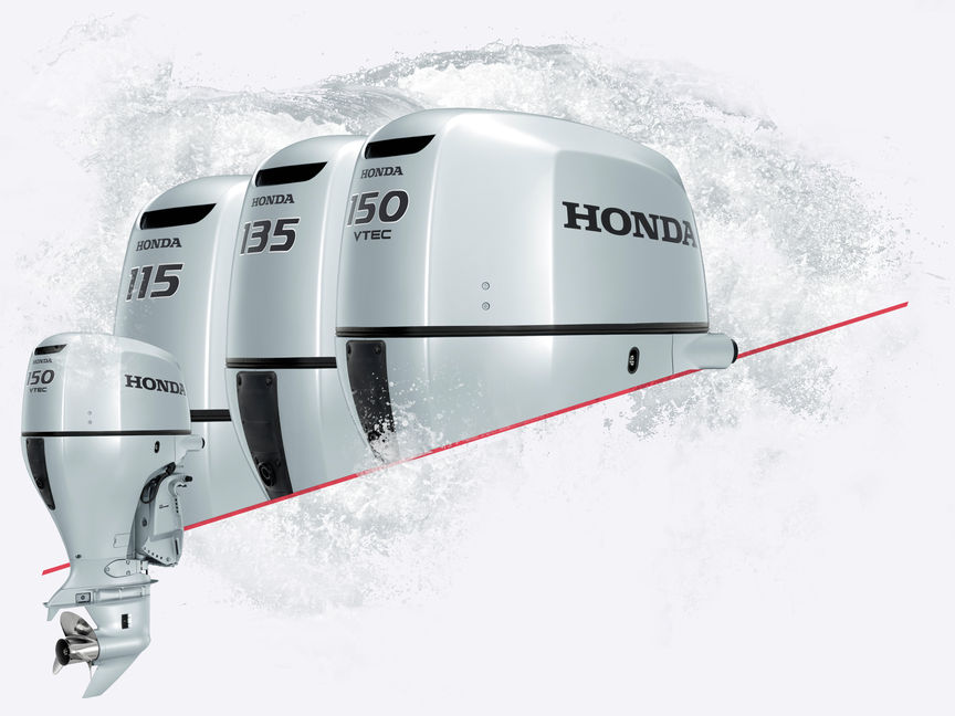 4 Honda Außenborder.