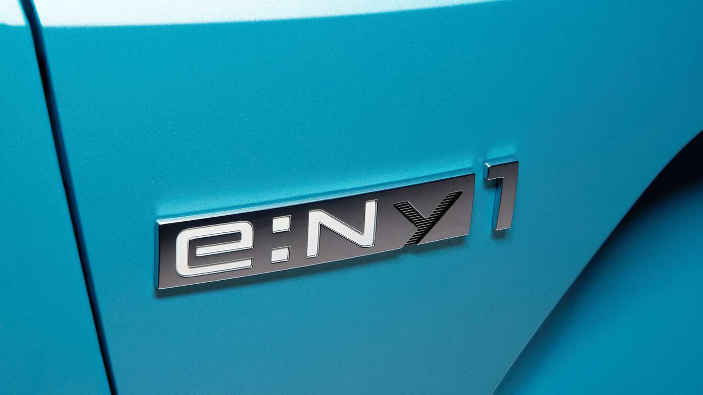Honda e:Ny1, Nahaufnahme des neuen Emblems.
