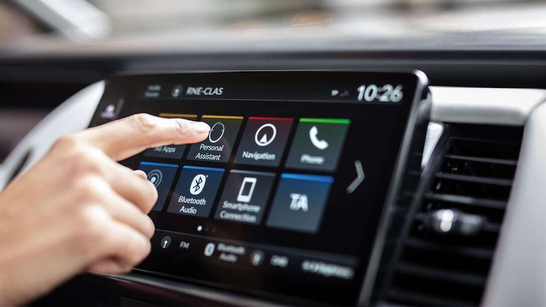 Nahaufnahme eines Smartphones mit PIN-Eingabebildschirm