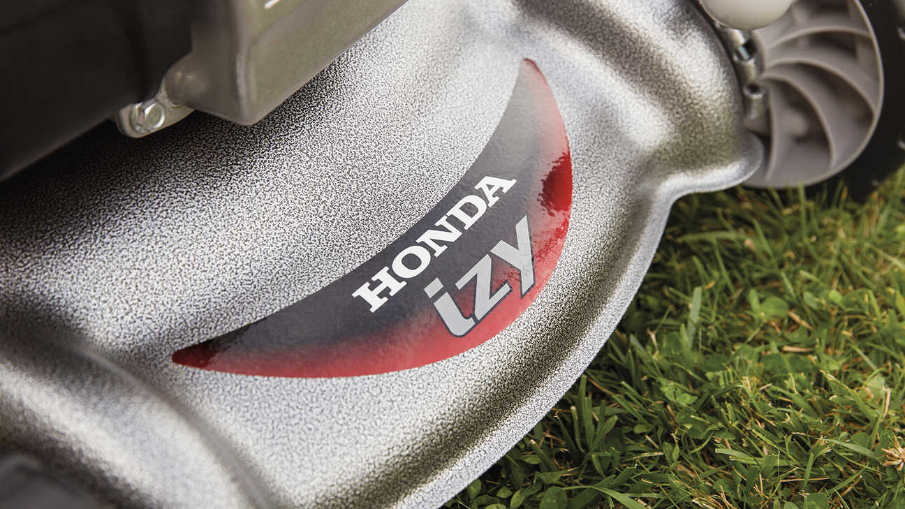 Detailansicht: Stahloberfläche Honda IZY
