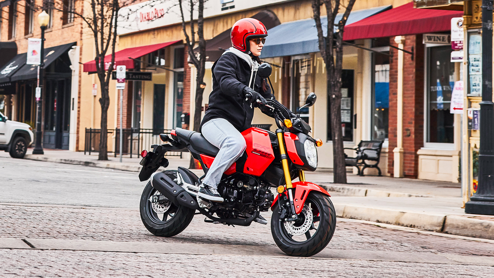 MSX125 Grom in Schwarz, Seitenansicht 