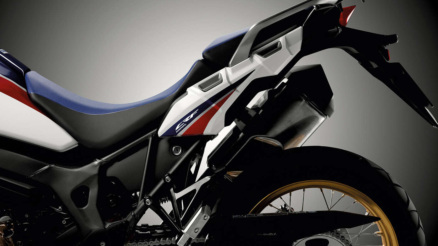 Niedrige Sitzbank auf der Honda Africa Twin