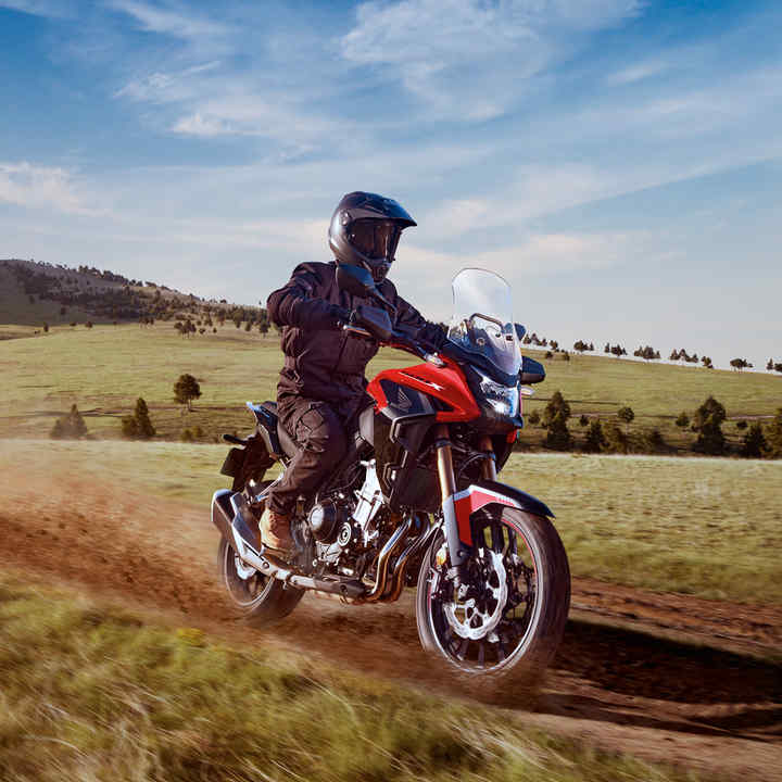 CB500X – AUF INS ABENTEUER