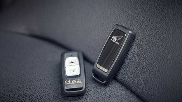 X-ADV, Smart Key-Detail