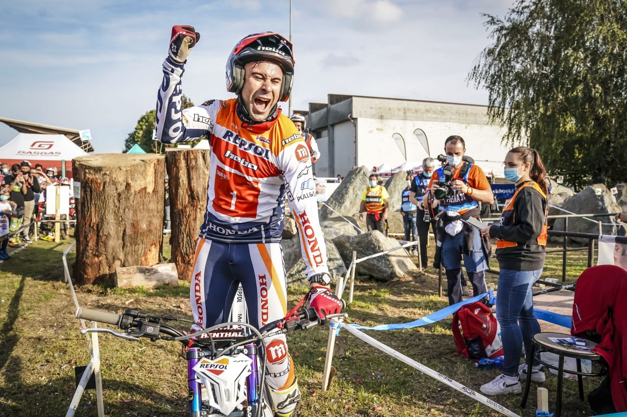 Toni Bou beim Feiern.