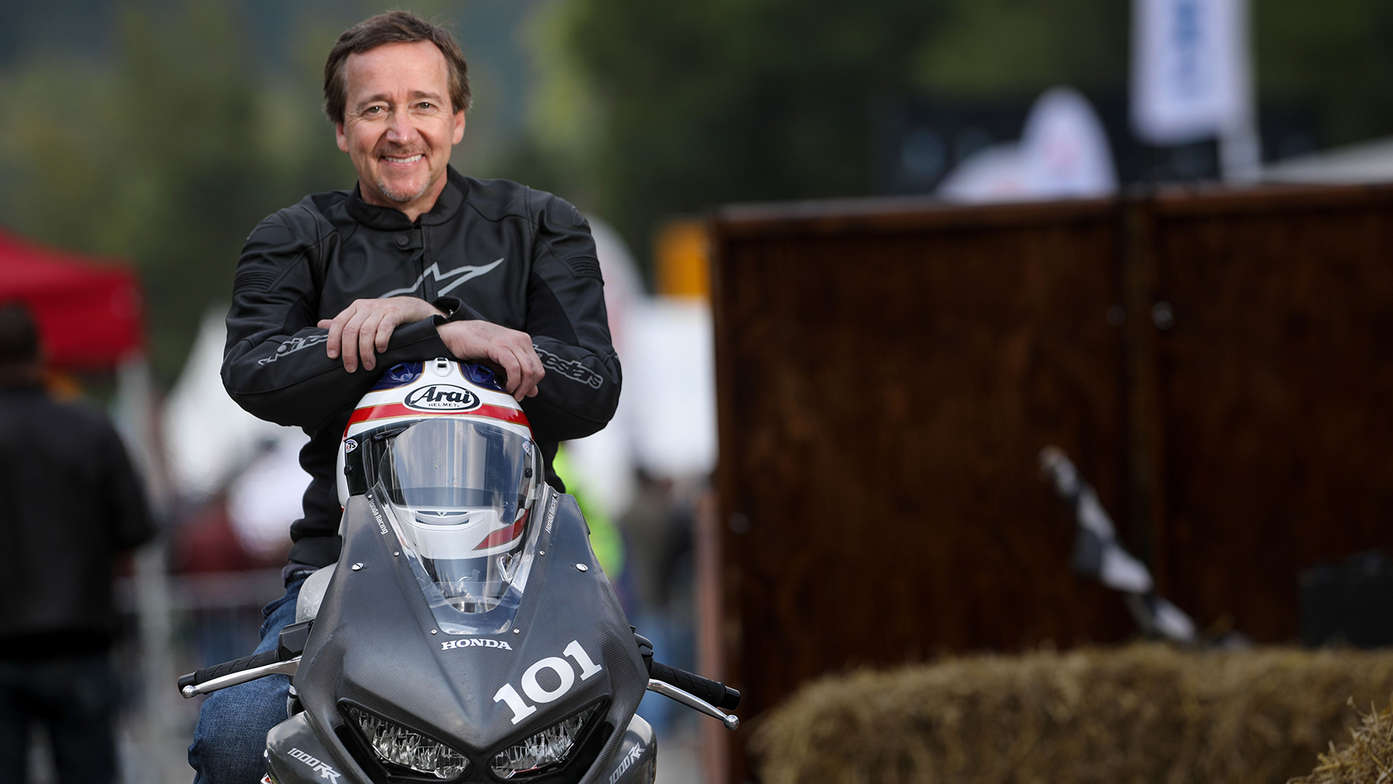 Freddie Spencer auf einer individuell gestalteten Honda Fireblade