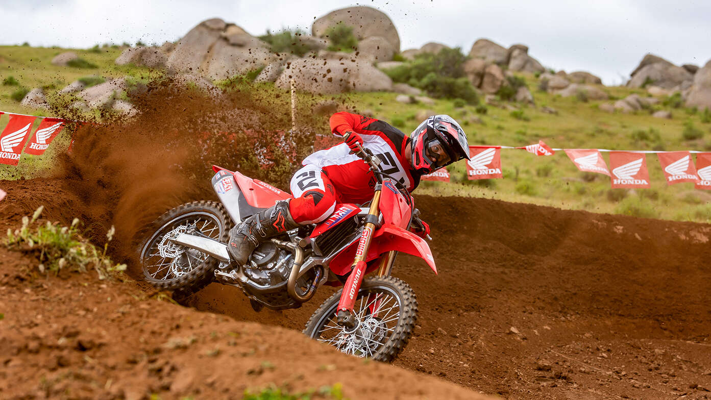 2025 CRF450RWE dynamisches Bild