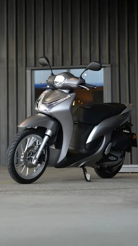 Abgestellter SH Mode, 3/4-Fronansicht