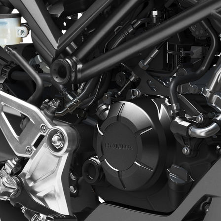Honda CB125R, Nahaufnahme des Motors, Studioaufnahme