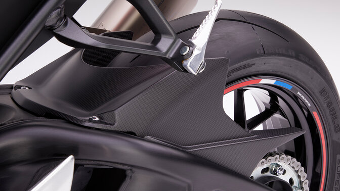 Honda CBR1000RR-R Fireblade Carbon-Hinterradabdeckung