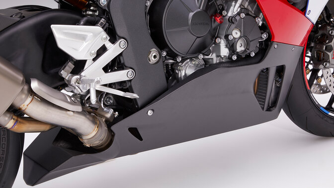 Honda CBR1000RR-R Fireblade Carbon-Unterverkleidung
