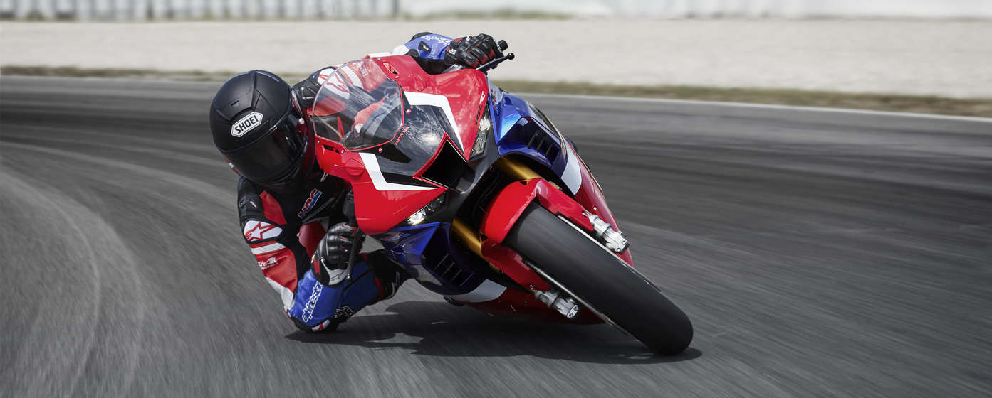 Honda CBR1000RR-R Fireblade SP auf der Rennstrecke
