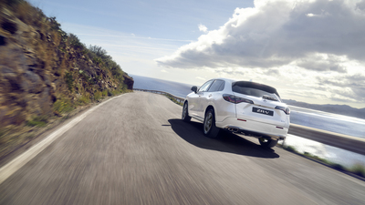Adaptive Geschwindigkeitsregelung ACC (Adaptive Cruise Control) mit Stauassistent LSF (Low Speed Follow)