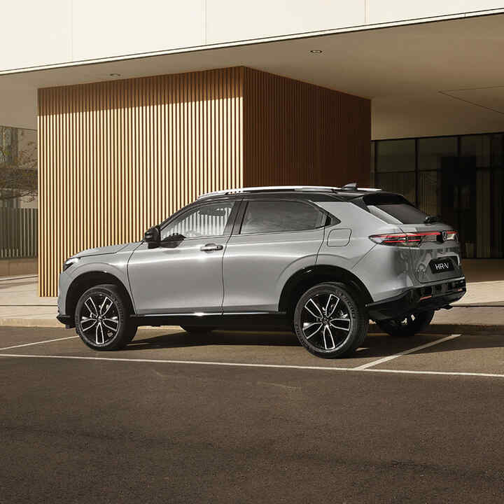 Hybrid_SUV_HR-V