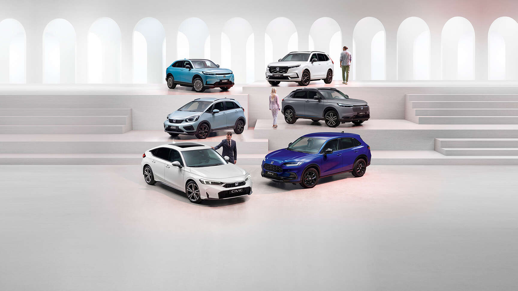 Civic in 3/4-Frontansicht außen.