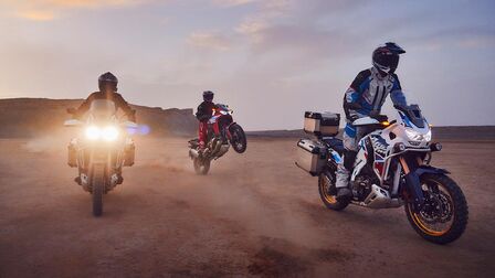 Africa Twin in der Wüste