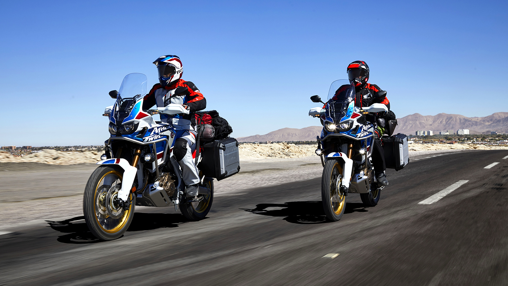 Africa Twin mit Zubehör