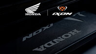 Honda und IXON schlie&szlig;en Partnerschaft im Bereich Fahrerausstattung
