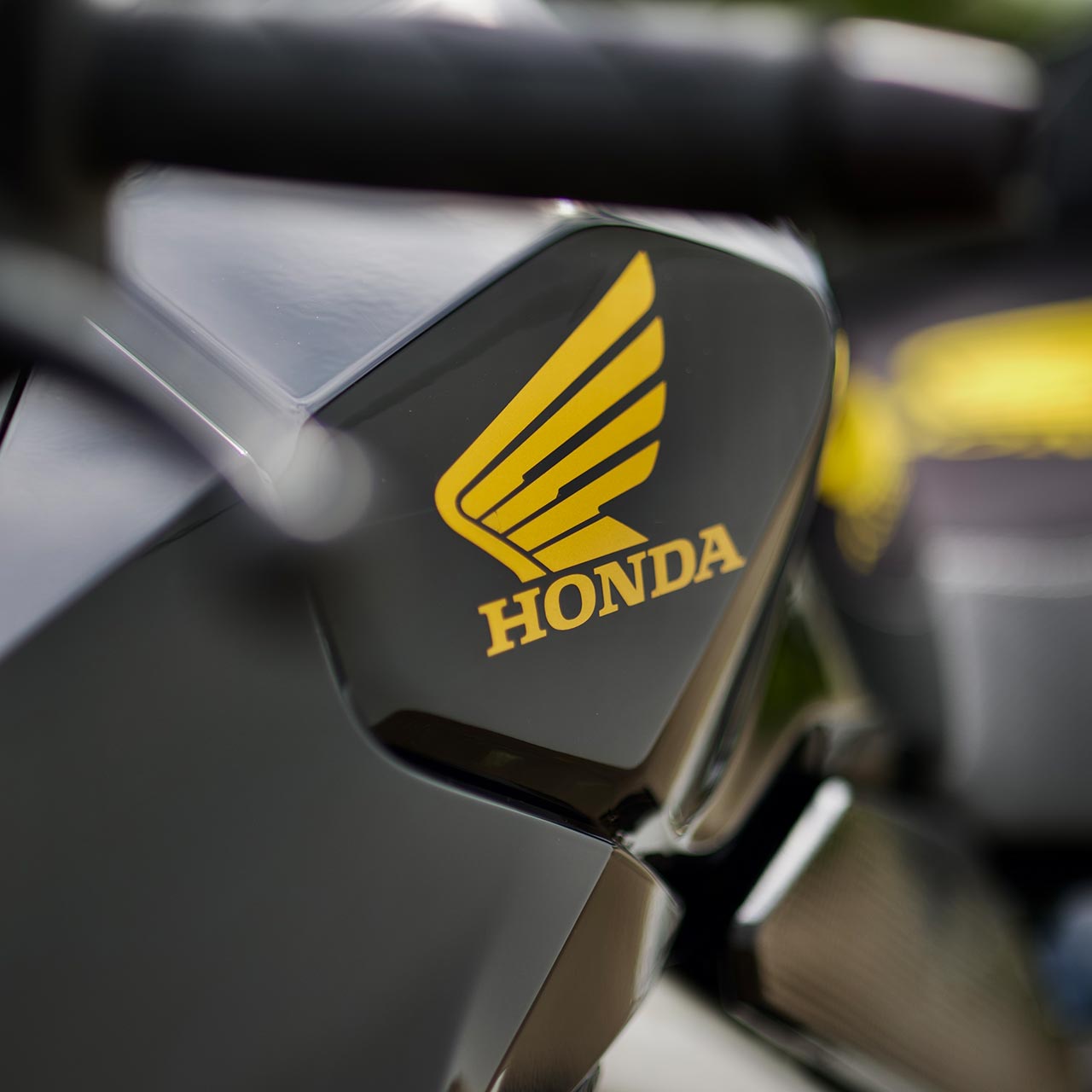 Teaser zum CB750 Hornet Customized Contest