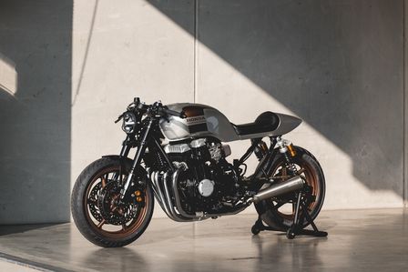 Honda CB750 Seven Fifty Cafe Racer by Kaspeed Moto