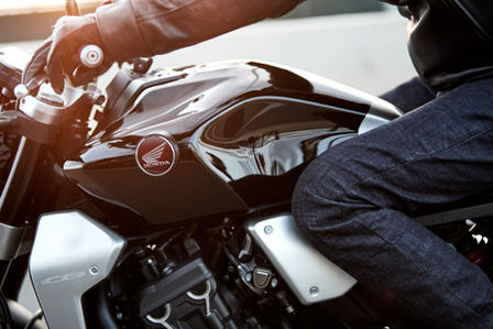 CB1000R