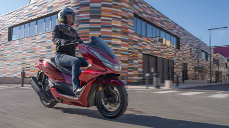 PCX125